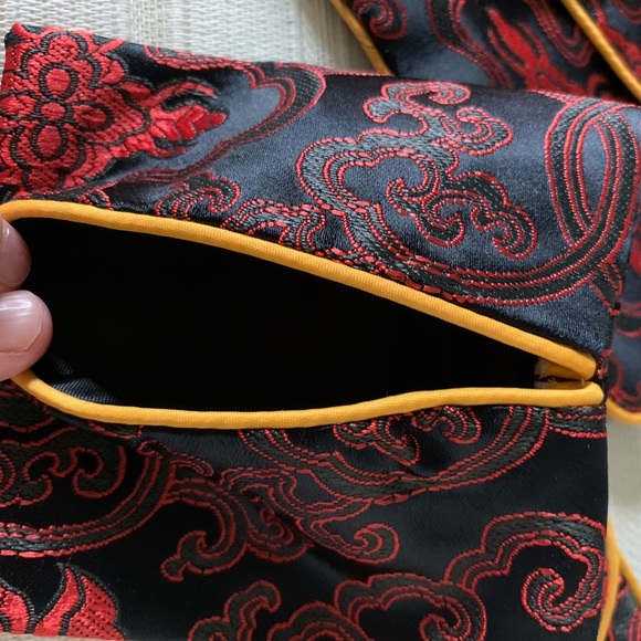 South Korean Handmade Silk 3-Piece Set! - Picture 7 of 14